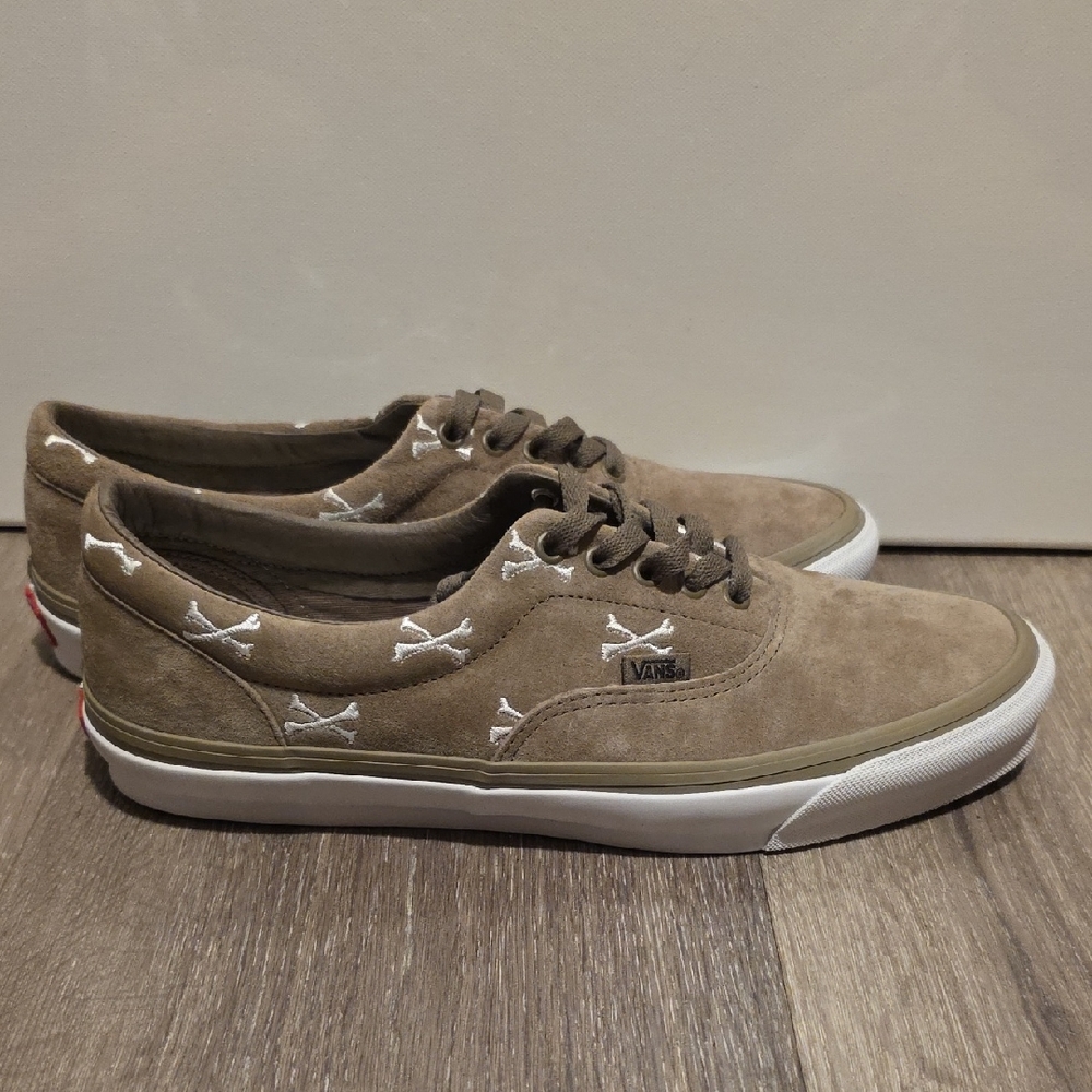 VANS WTAPS OG BONE SUADE SHOES SIZE 12 MENS LIKE NEW